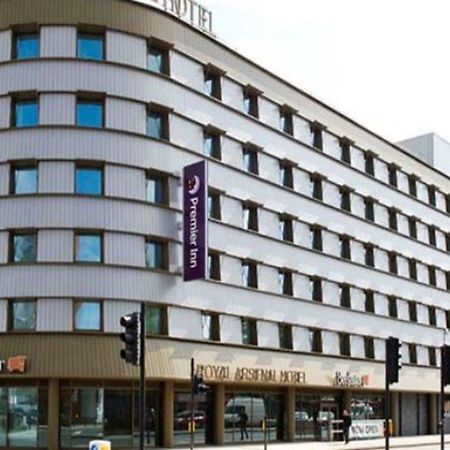 Premier Inn London Woolwich Exterior foto
